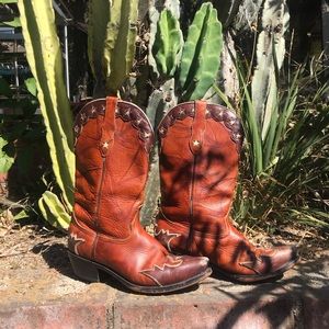 Durango Cowboy Boots in Retro Style!